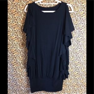 Flouncy sleeved mini dress